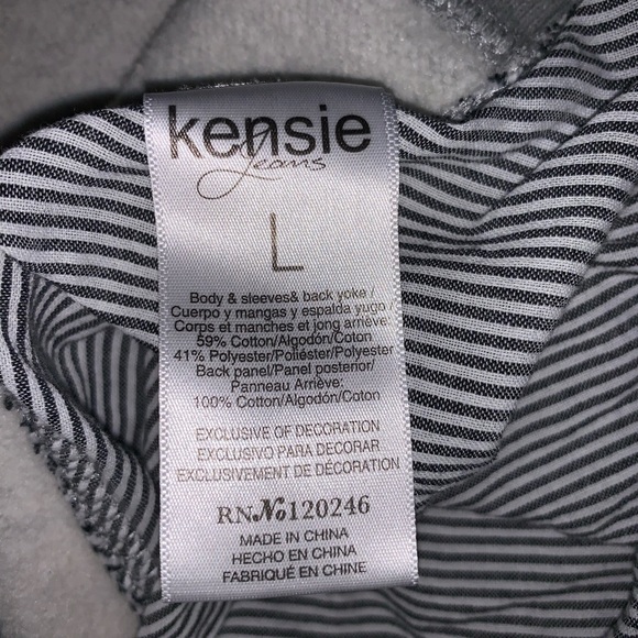 Kensie Gray Pleated Back Sweatshirt - Picture 7 of 7